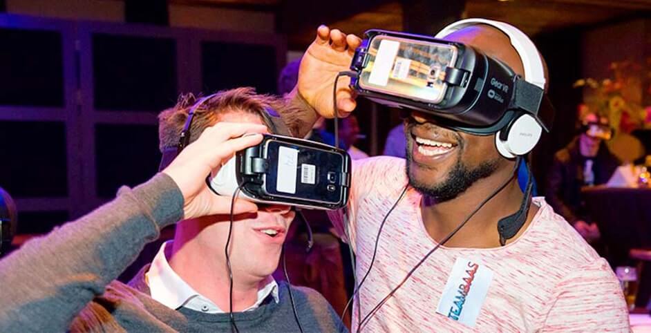 VR brillen bedrijfsuitje in Enschede
